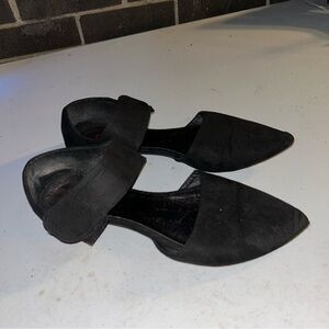 Red Circle Footwear Black Flats